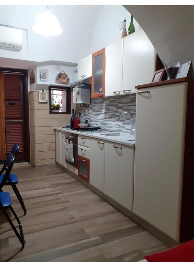 Appartamento Casa Emilia Monopoli Esterno foto